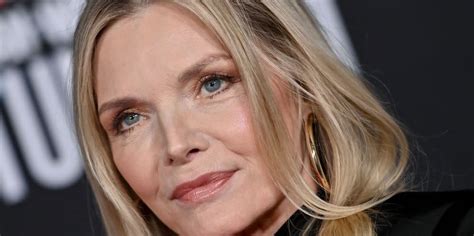 Michelle Pfeiffer, 65, Is Completely Unrecognizable in New Selfie